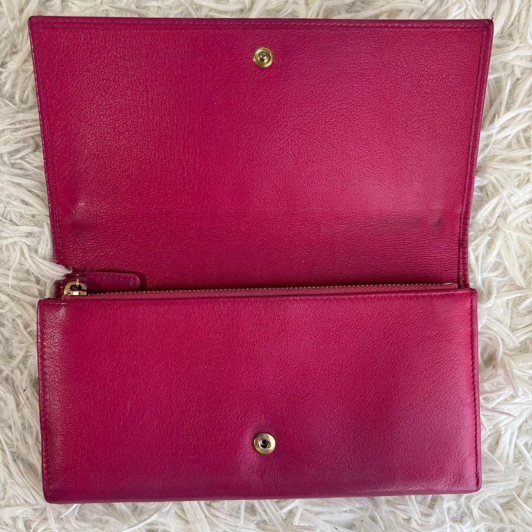【激レア 美品】イヴサンローラン　長財布　カサンドラ　YSL　エンボス　フラップ