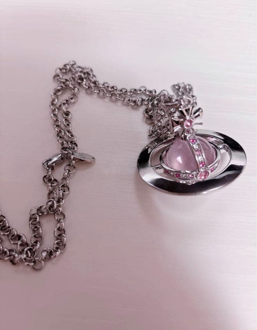 ヴィヴィアンウエストウッド オーブ ネックレス