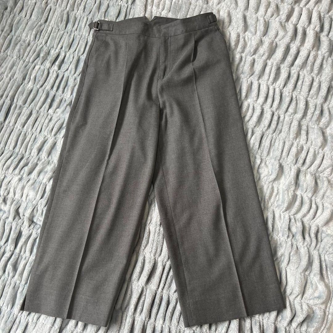 NEWYORKER（ニューヨーカー） 裾タックワイドパンツ　グレー