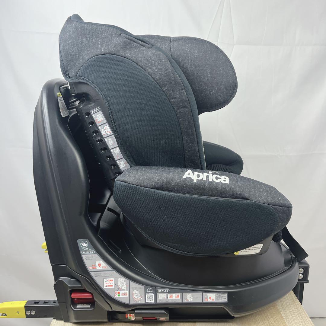 アップリカ フラディアグロウ ISOFIX チャイルドシート ブラック