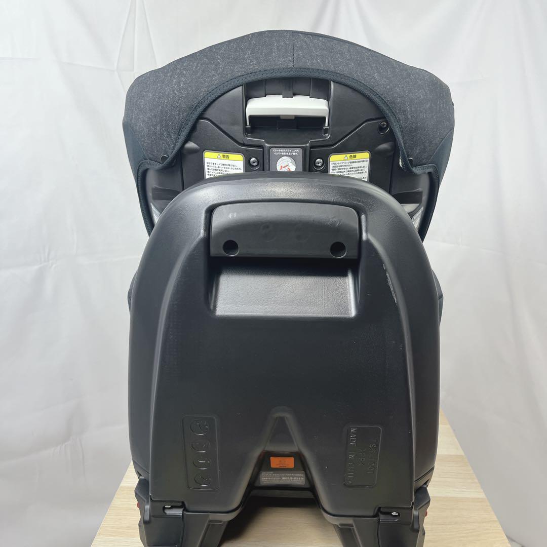 アップリカ フラディアグロウ ISOFIX チャイルドシート ブラック