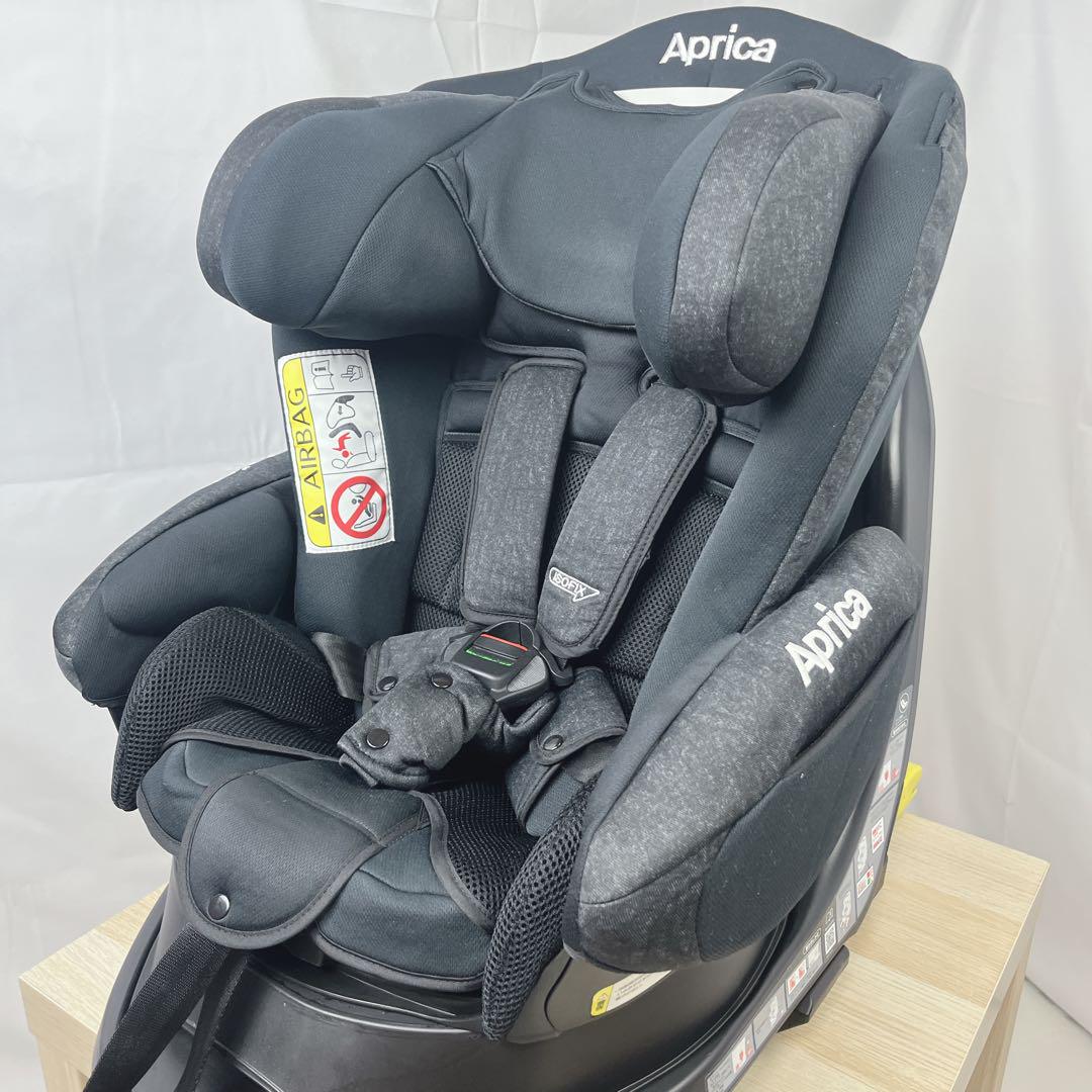 アップリカ フラディアグロウ ISOFIX チャイルドシート ブラック