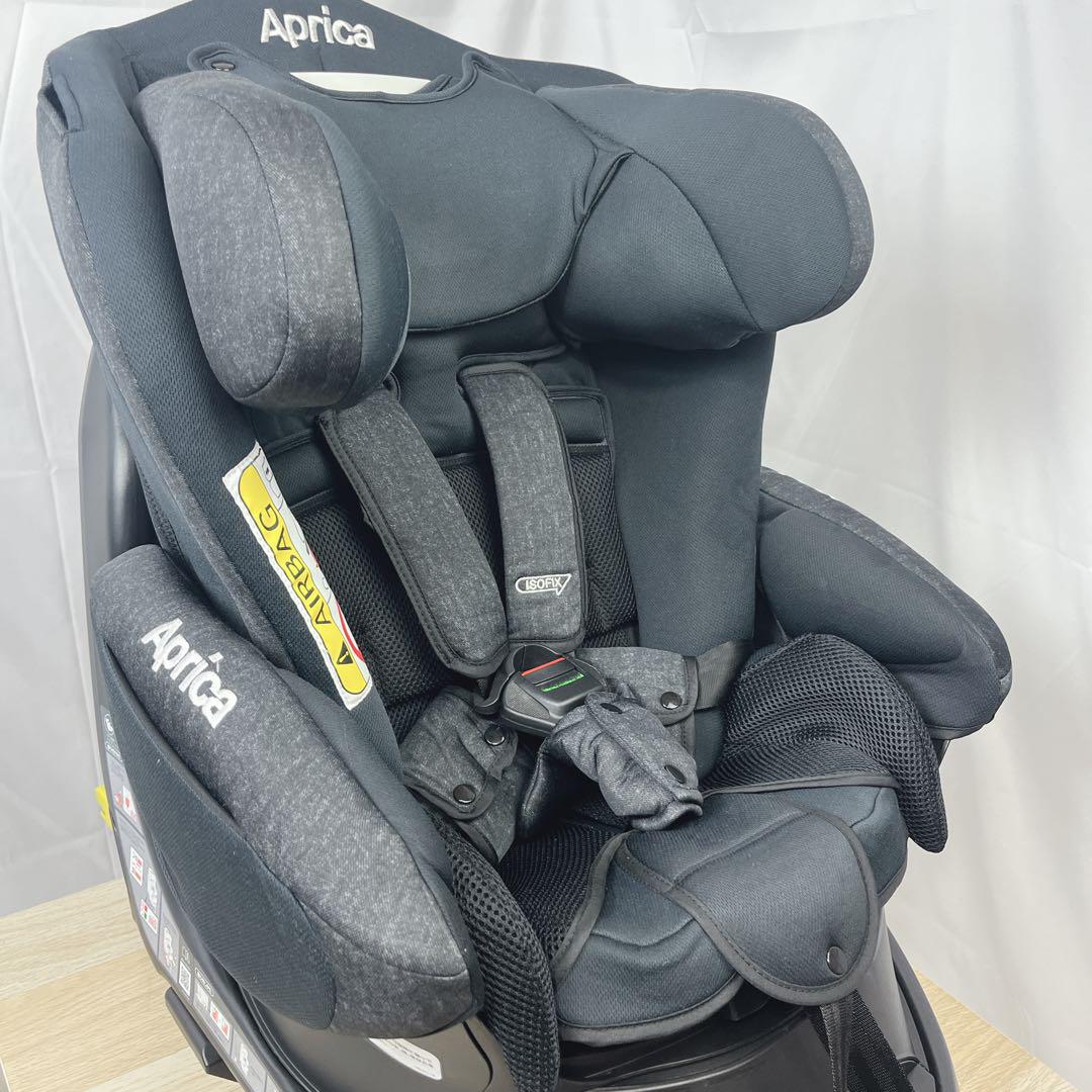 アップリカ フラディアグロウ ISOFIX チャイルドシート ブラック
