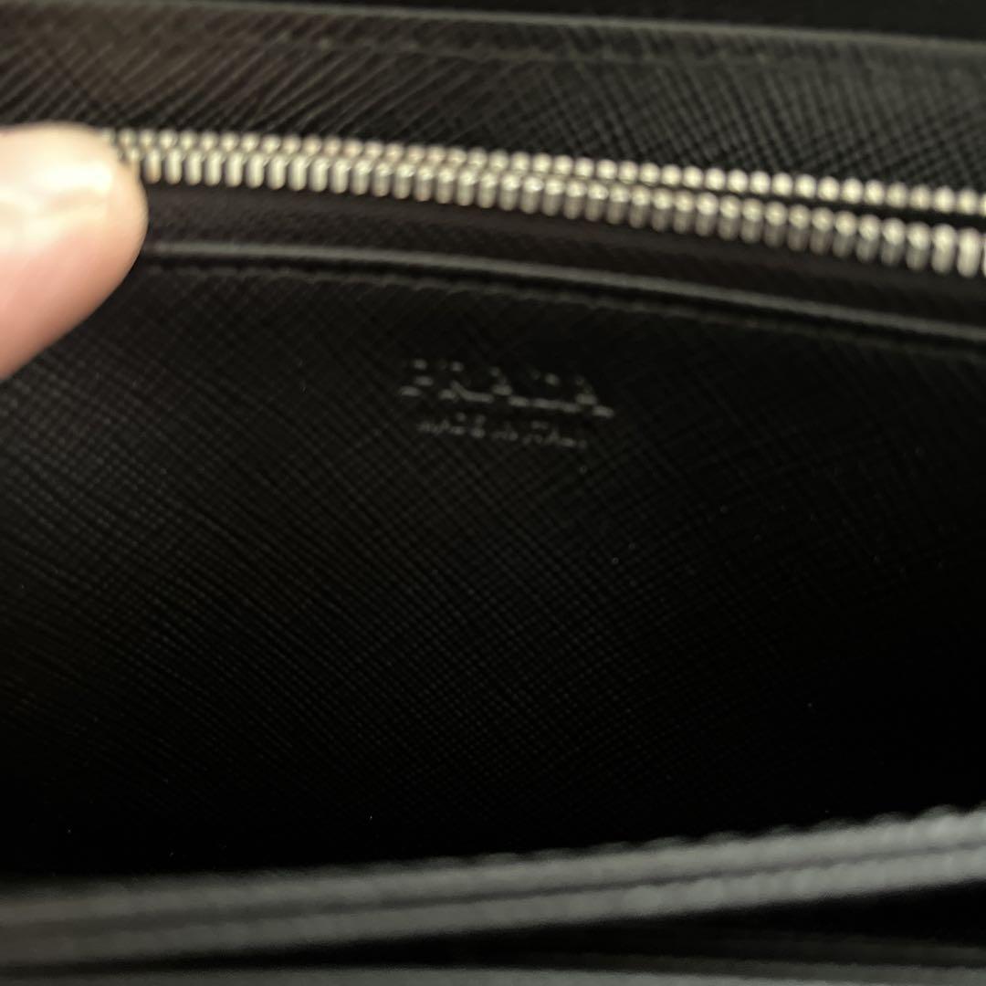PRADA 長財布 ブラック