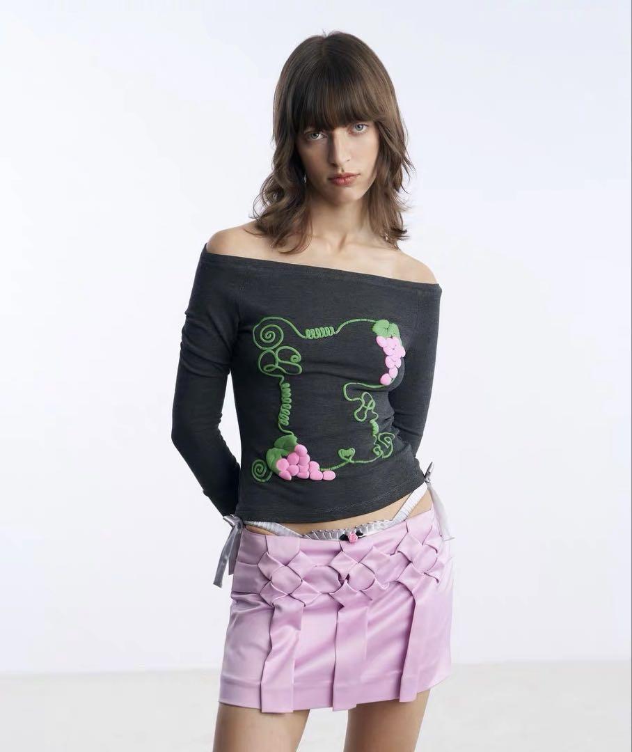 選ぶなら 即購可Nodress*Roomservice grey grape top トップス