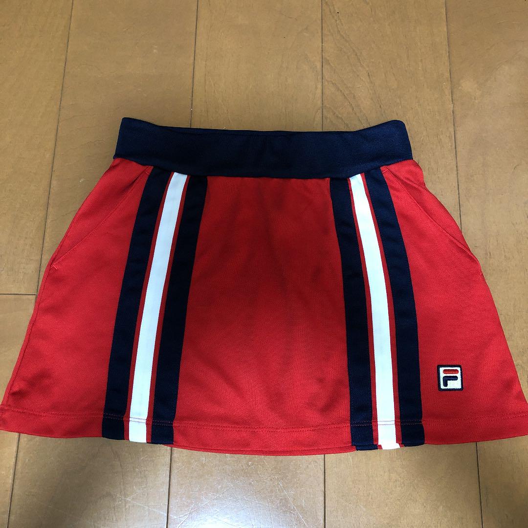 フィラ テニススコートSサイズ レッド