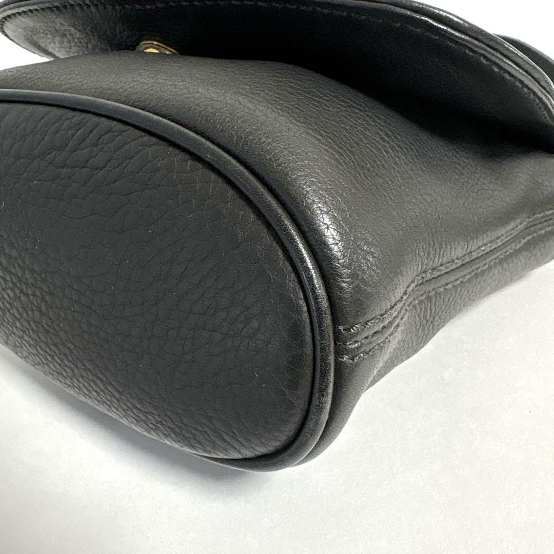 美品✨オールドコーチ　USA　セミショルダーバッグ　レザー　シボ　黒　ブラック