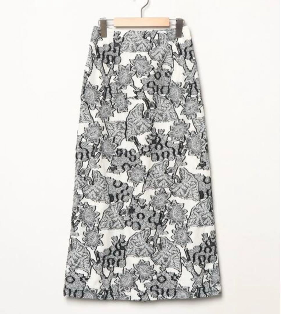 セット売り！UND BOTANICAL JACQUARD BLOUSE