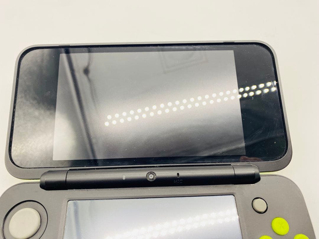 Newニンテンドー2DS LL