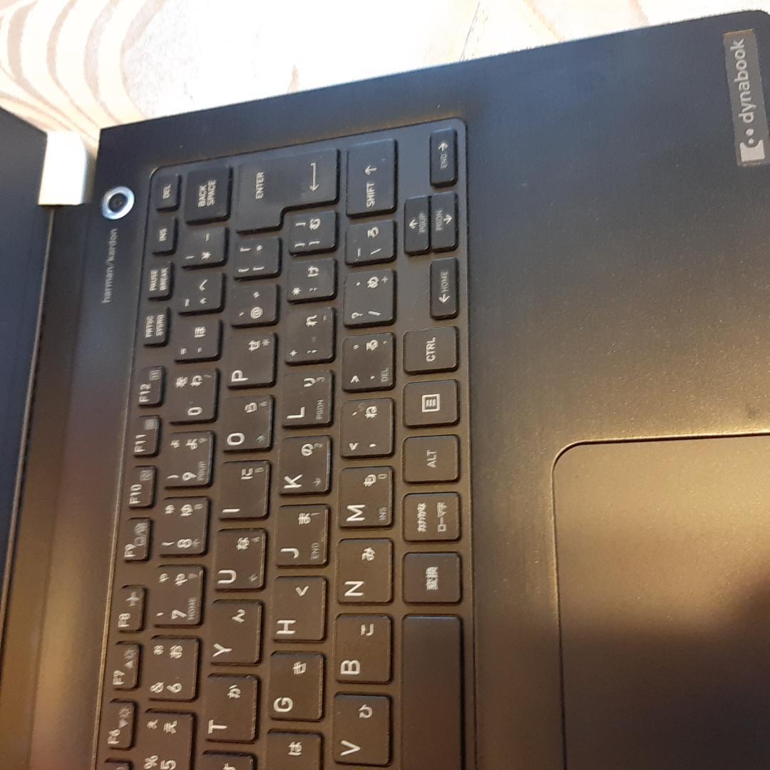東芝 UZ63J 第8世代 i5 256GB/SSD 1920x1080