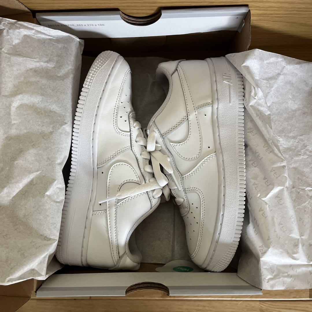 正規品 NIKE AIR FORCE 1 LE エアフォース1 22cm