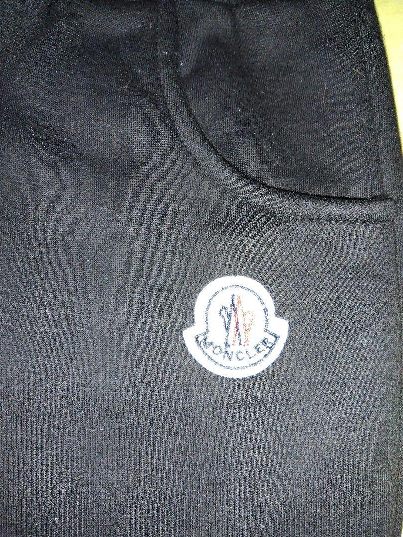 MONCLER ブラック トレーナー M　上下