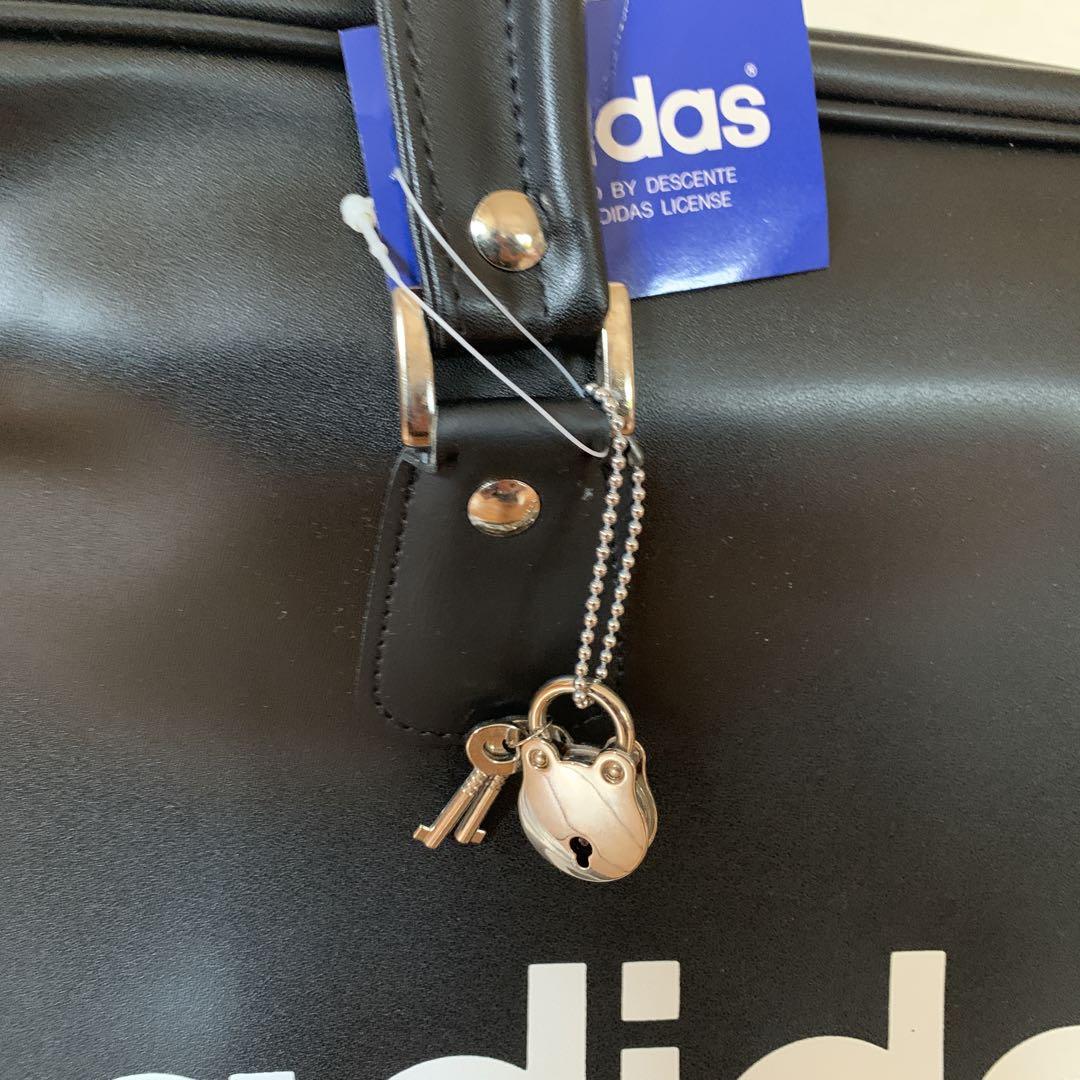 adidas ビンテージボストンバッグ 黒
