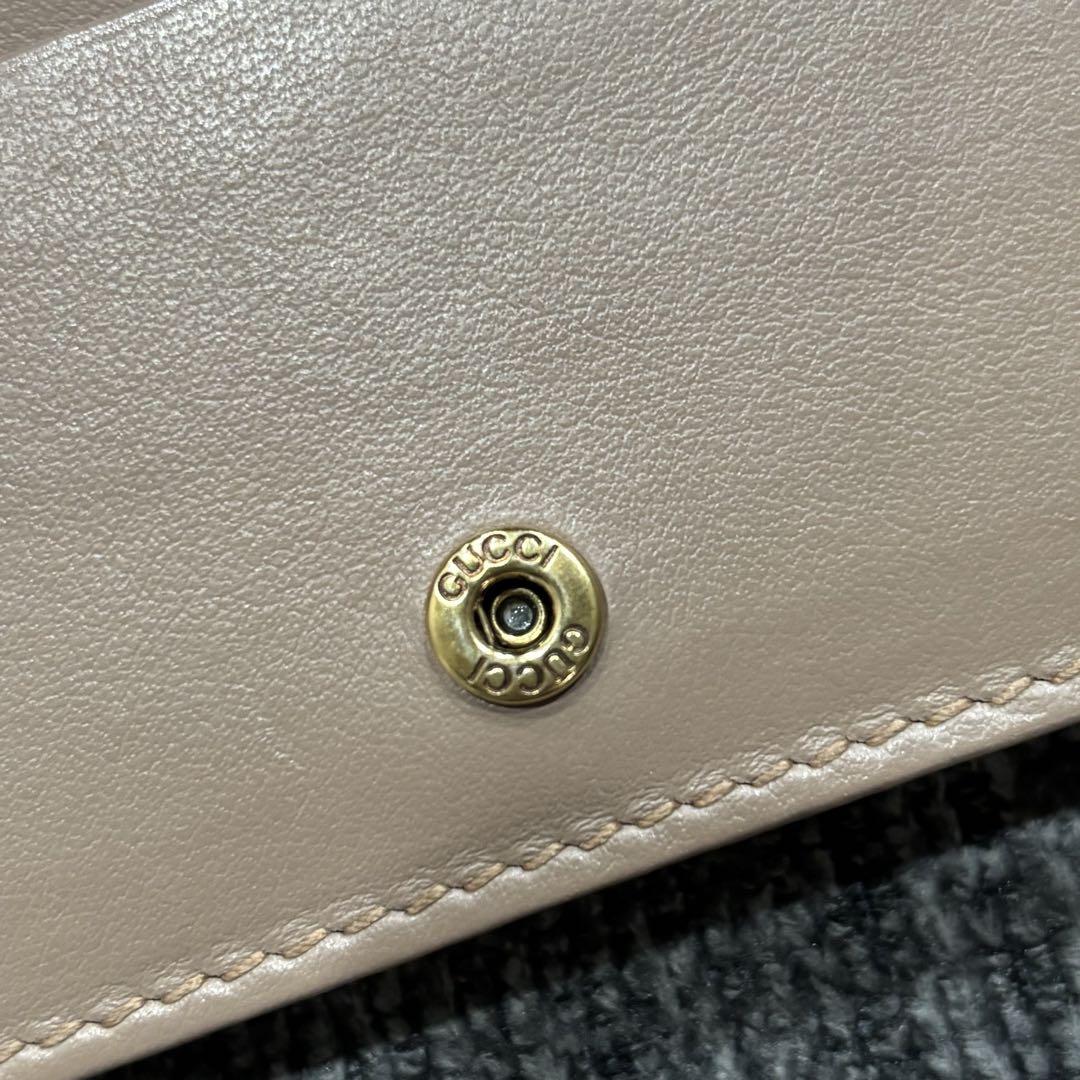 GUCCI 二つ折り財布