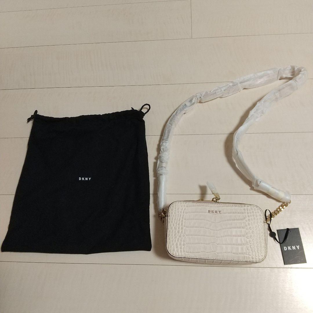 DKNYショルダーバッグ DKNYダナ・キャランニューヨーク☆クロコダイル風ショルダー