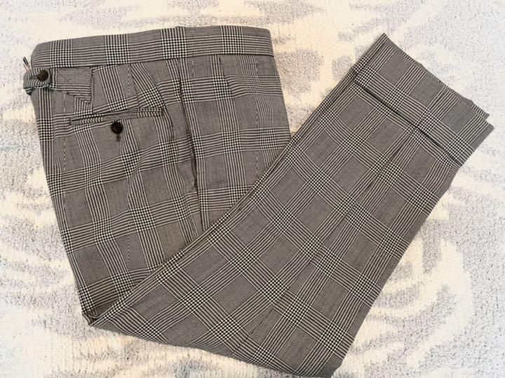 トムブラウン グレンチェックスーツ 1 セットアップTHOM BROWNE. - メルカリ トムブラウン グレンチェックスーツ 1 セットアップTHOM BROWNE. - メルカリ