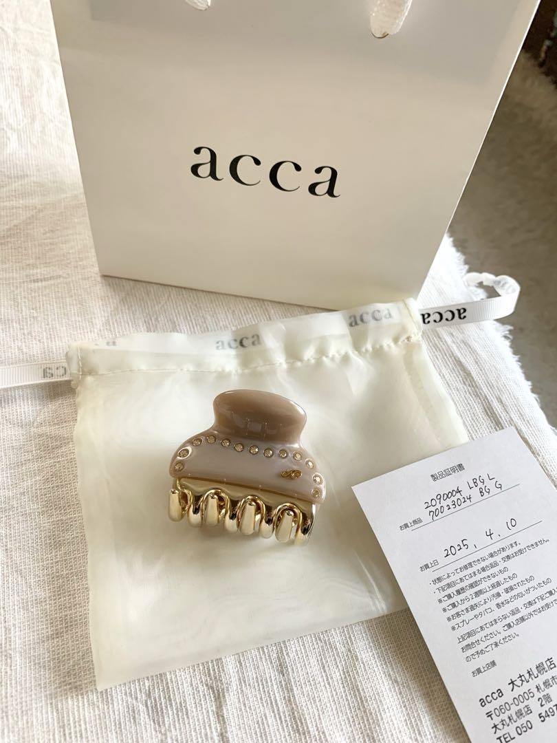 acca ヘアクリップ　ベージュ　ラインストーン