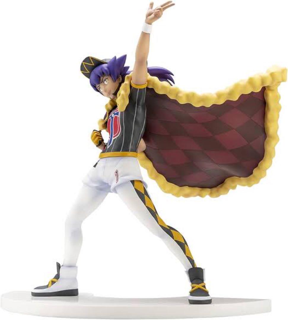 【新品・未開封】ポケモンセンターオリジナル フィギュア ダンデ & リザードン
