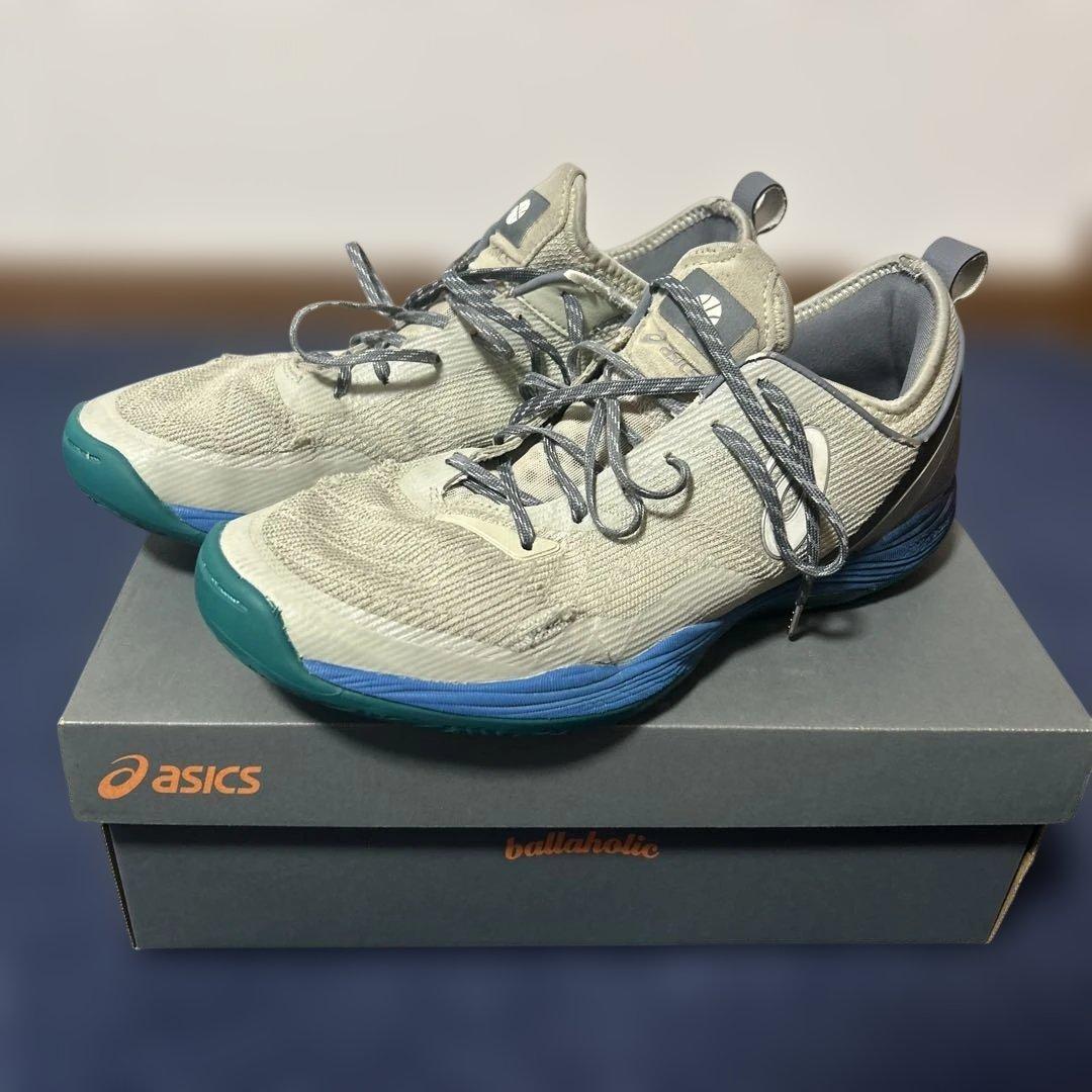 ASICS ballaholic バスケットボールシューズ