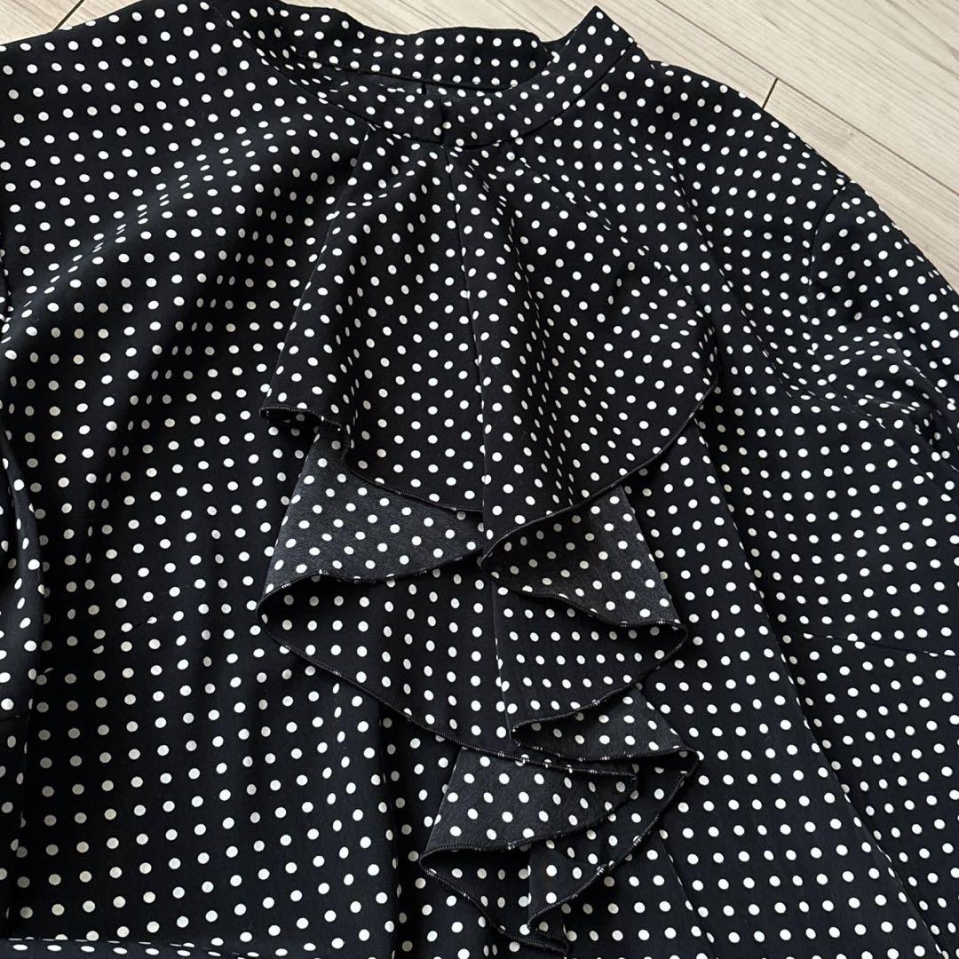 JIYUKU自由区フリルタイドットとろみブラウス黒40美品