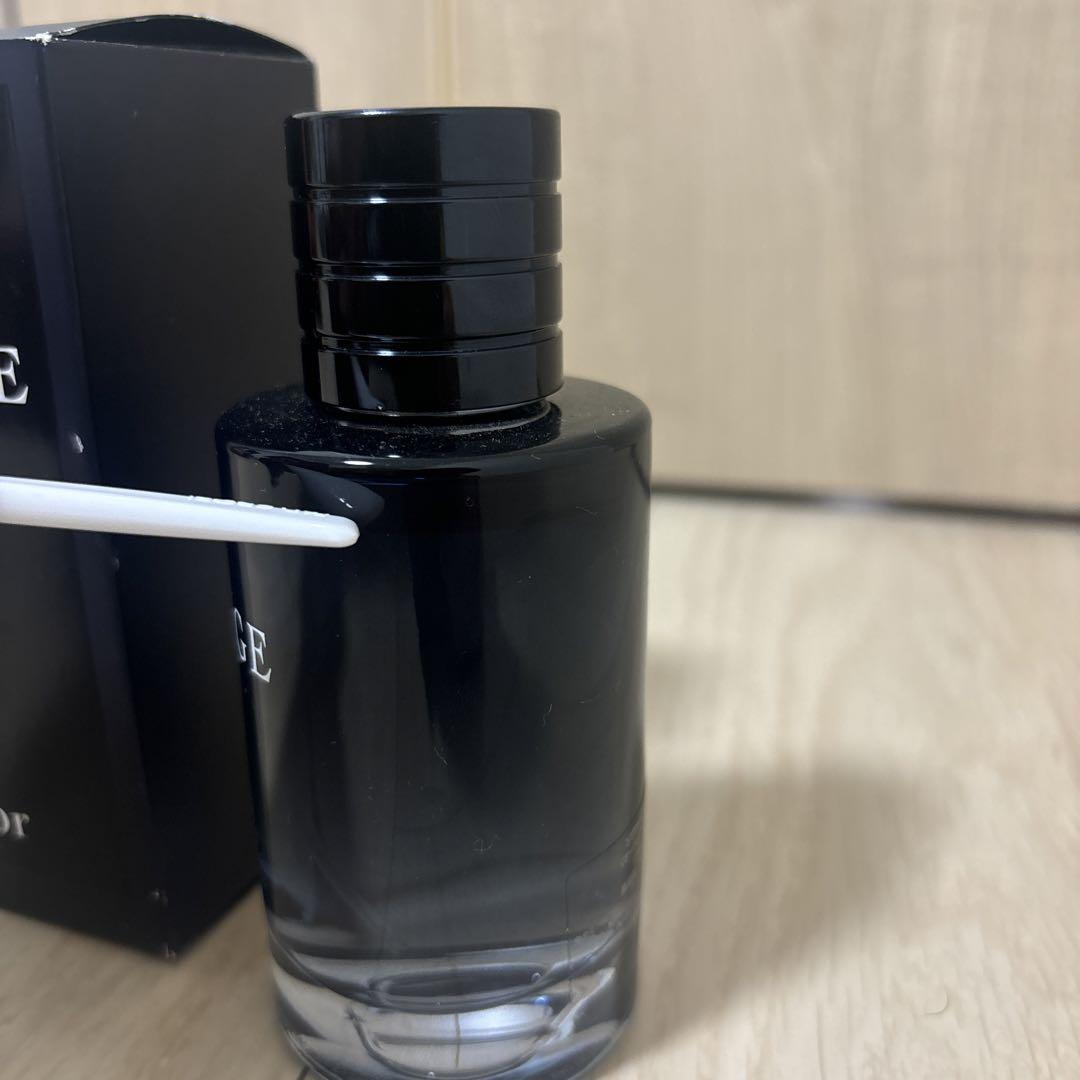 Dior SAUVAGE オードトワレ 香水100ミリ