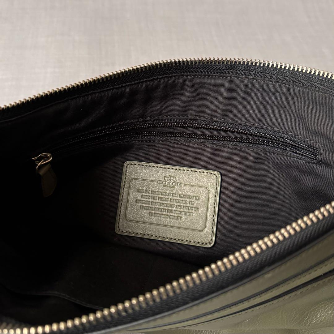 美品 COACH CHARLES FLIGHT BAG ショルダーバッグ カーキ