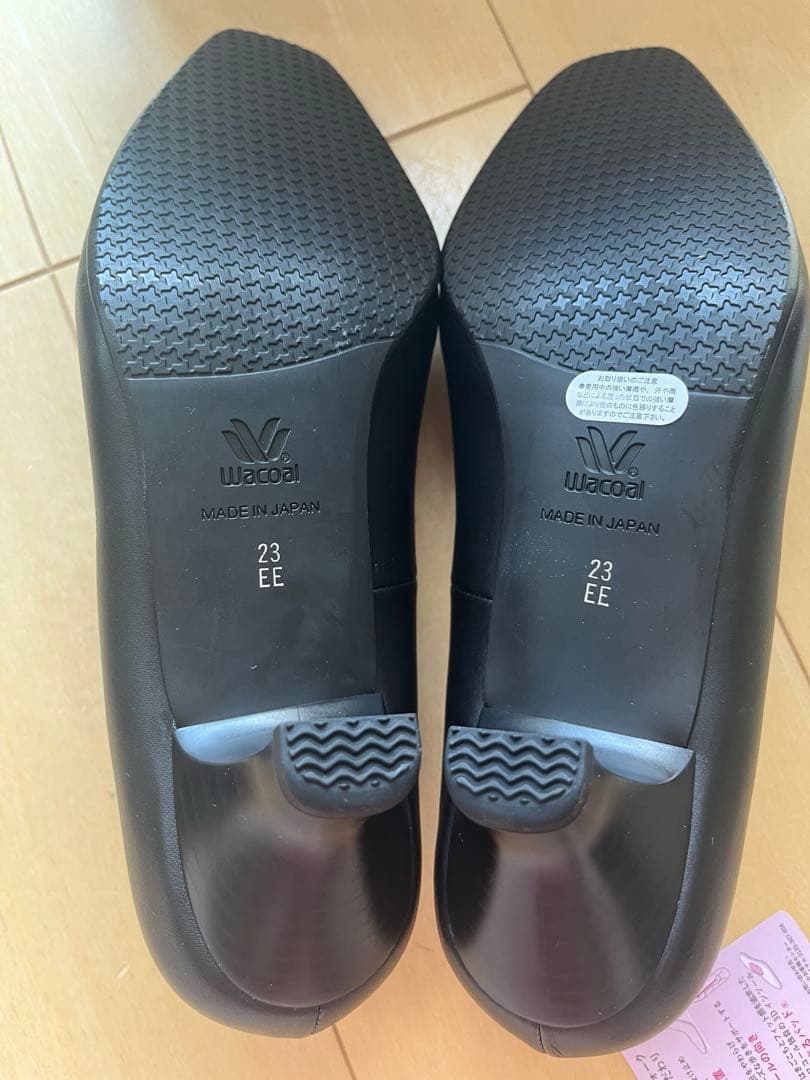 【新品未使用】ワコール　サクセスウォーク　23cm EE