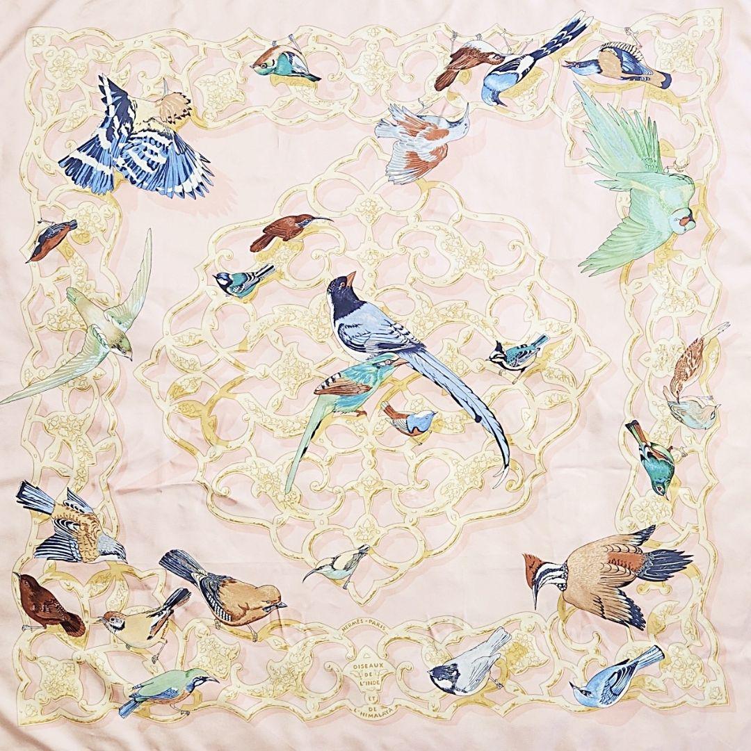 無料配達 美品】エルメス 大判スカーフ《インドとヒマラヤの小鳥たち 小物