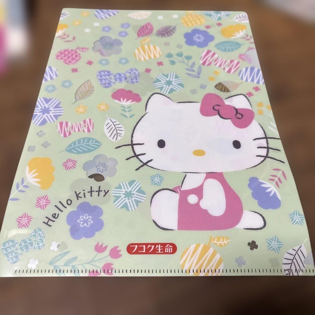 ハローキティ クリアファイル 花柄