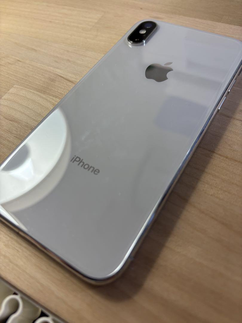 iPhone X 256GB 香港版 カメラシャッターオン無し！