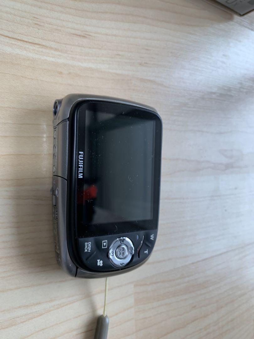 美品 フジフィルム デジカメ ファインピックス XP 10 防水 コンデジ