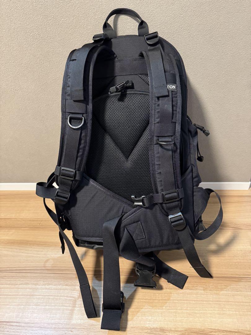 BURTON ズーム 26L カメラバッグ ブラック