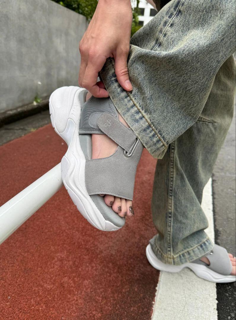 大人気！！　OAO MONOLITH サンダル　vibram sole　厚底