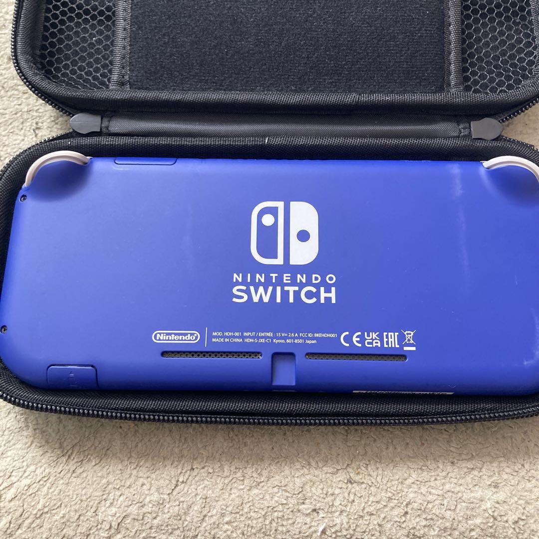 中古スイッチライトブルー限定一台