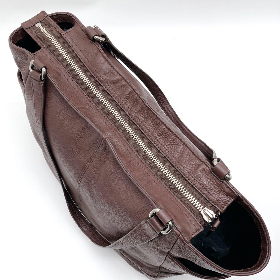 COACH レザー トートバッグ チャーム付き F23284 ブラウン