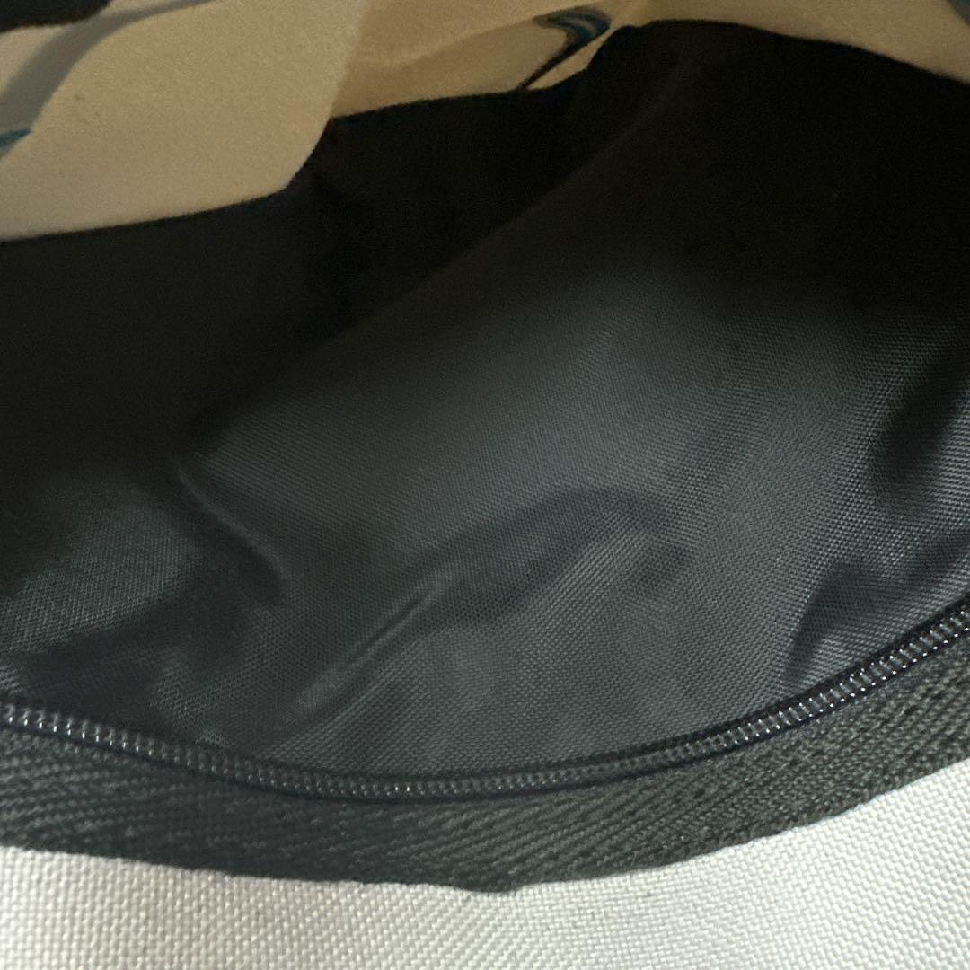 NIKE  ビンテージ　ワンショルダーバッグ　ボディーバッグ　old nike