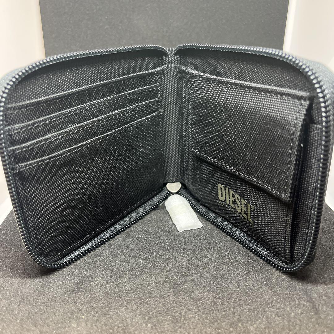りん★♦︎新品♦︎ DIESEL ブラック 二つ折り財布