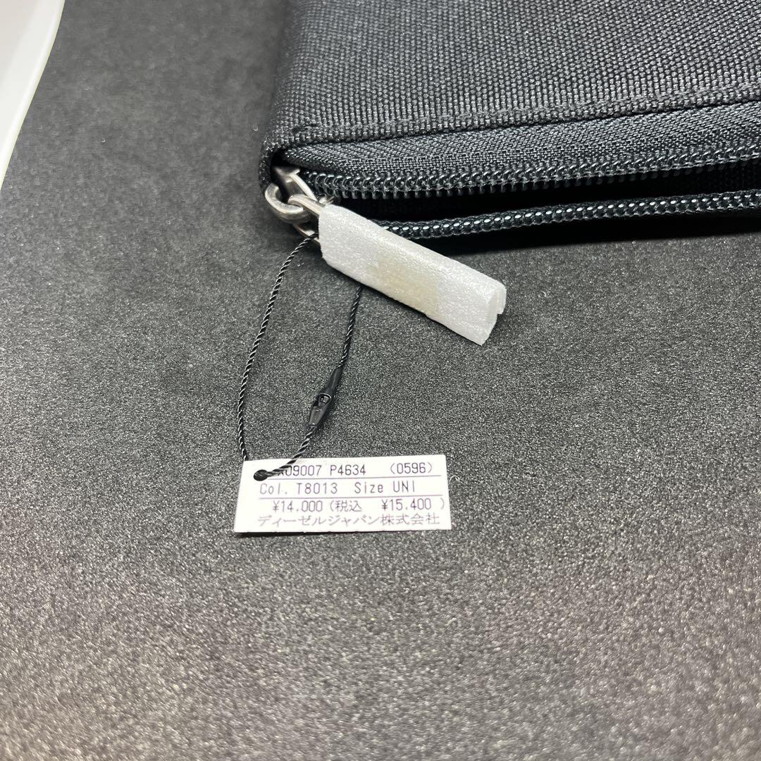 りん★♦︎新品♦︎ DIESEL ブラック 二つ折り財布