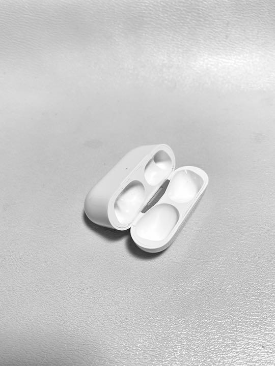 高品質安い AirPodsPro充電ケース Apple国内正規品 qMeuL-m26433409053 在庫特価