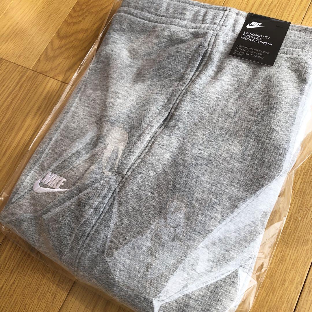 新品 NIKE セットアップ トレーナー&ジョガーパンツ グレー M 送料無料 新品 NIKE セットアップ トレーナー&ジョガーパンツ グレー M 送料無料