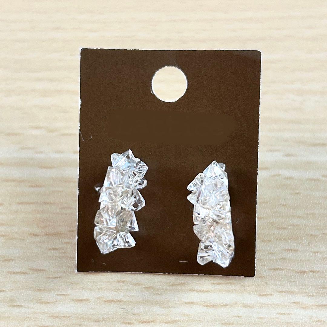 クリスタルフープピアス 5,000円