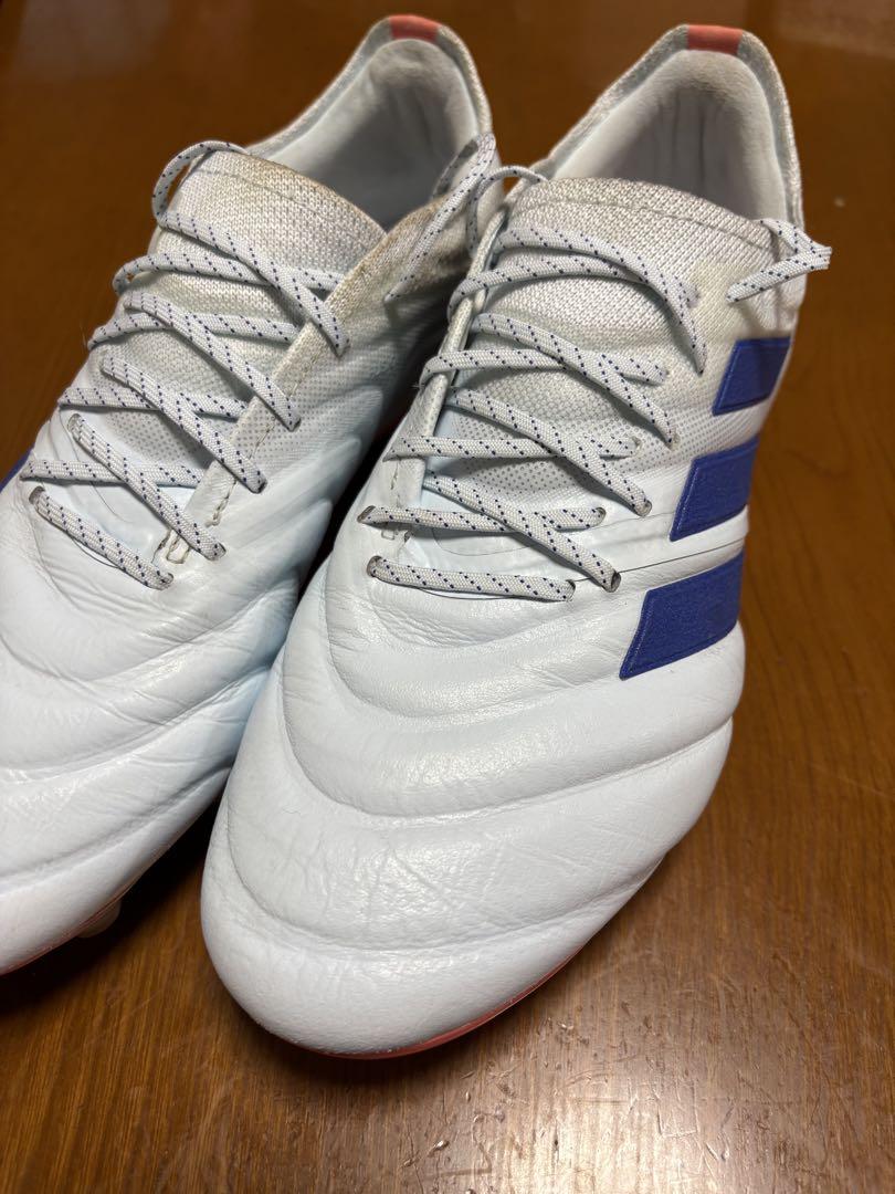 adidas サッカーシューズ ホワイト/ブルー FG