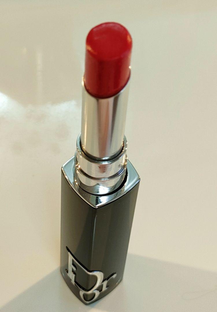 専用Dior アディクトリップスティック 745レッドレボリューション 新品未 ディオール アディクト リップスティック 745レッド