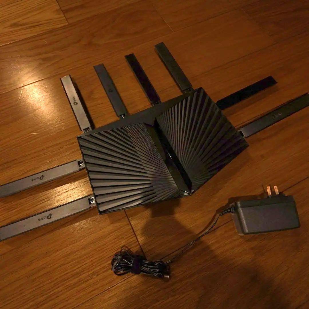 TP-LINK トライバンド　8ストリーム　Wi-Fi 6 ルーター