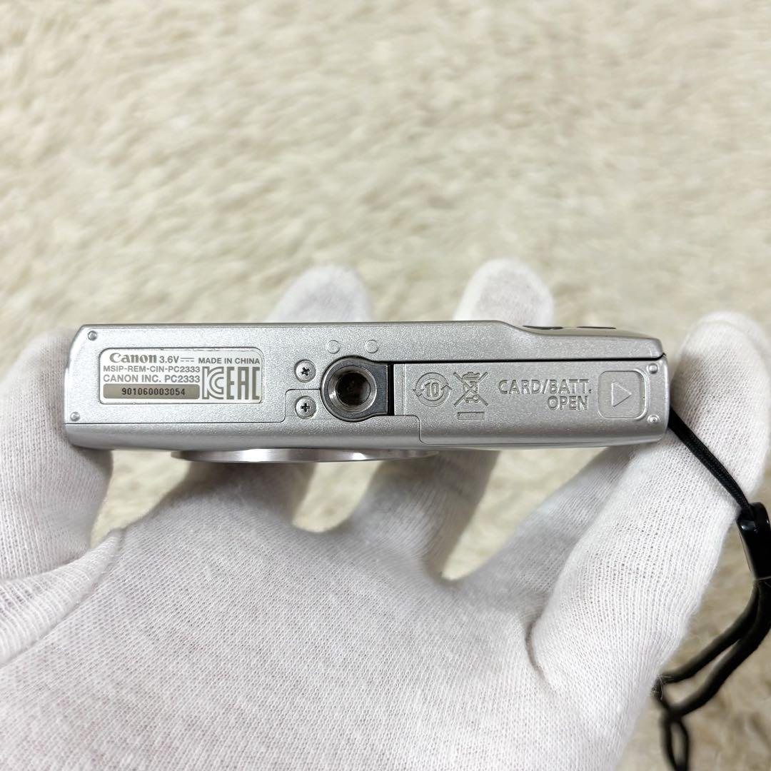 Canon キャノン コンパクトデジタルカメラ IXY200 シルバー