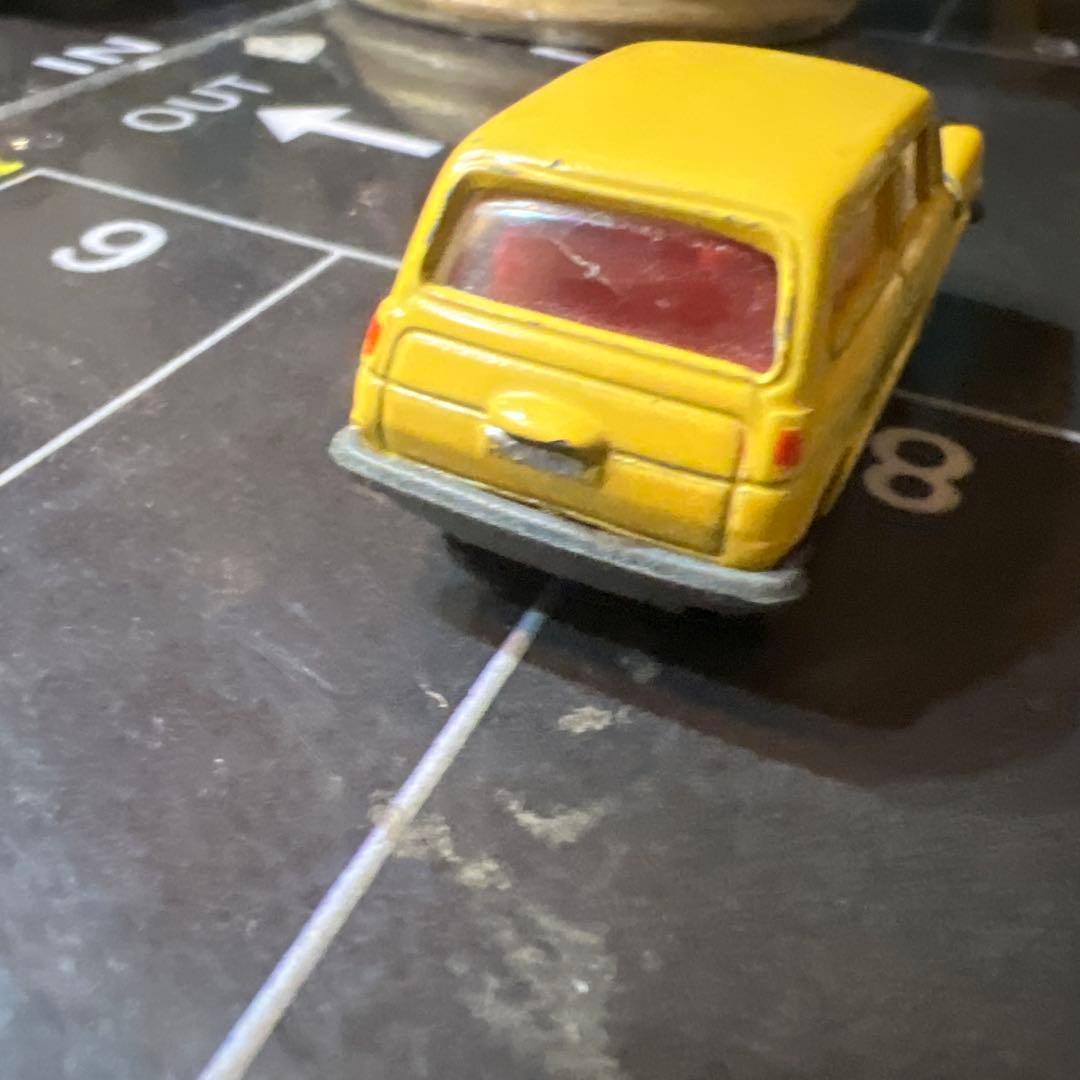 希少香港トミカ ホンダN360 本体のみ