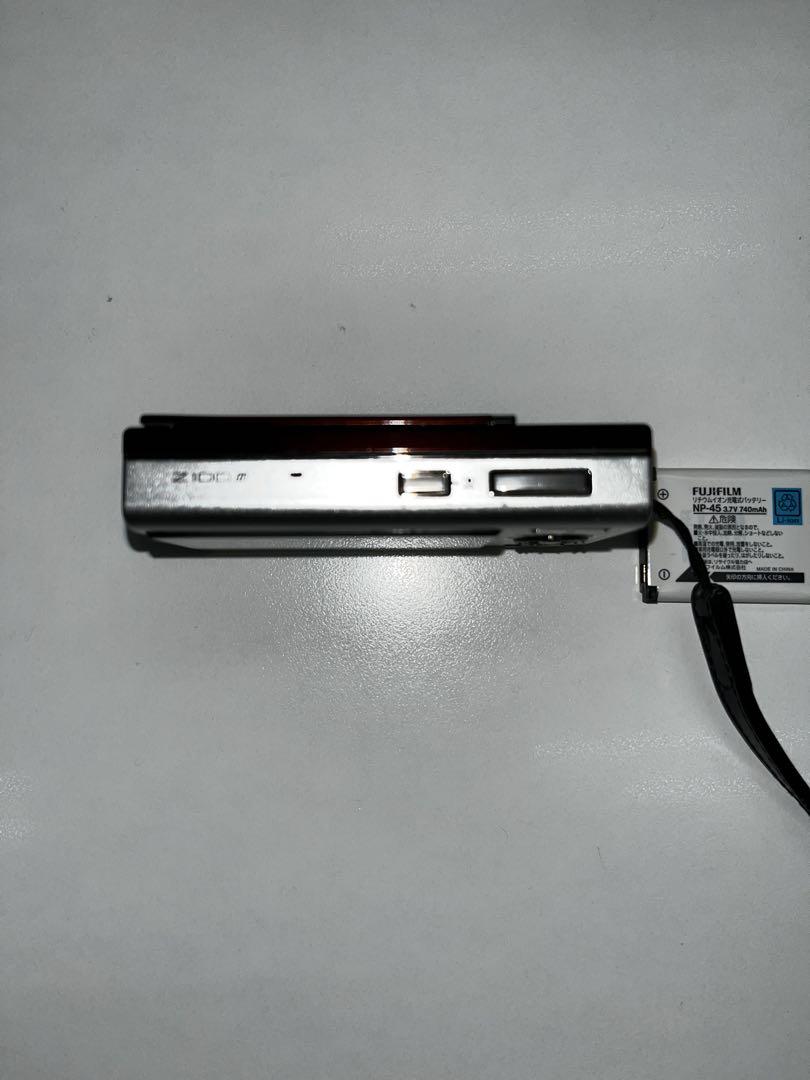 (ジャンク品)FUJIFILM FINEPIX Z 茶色 デジタルカメラ 本体