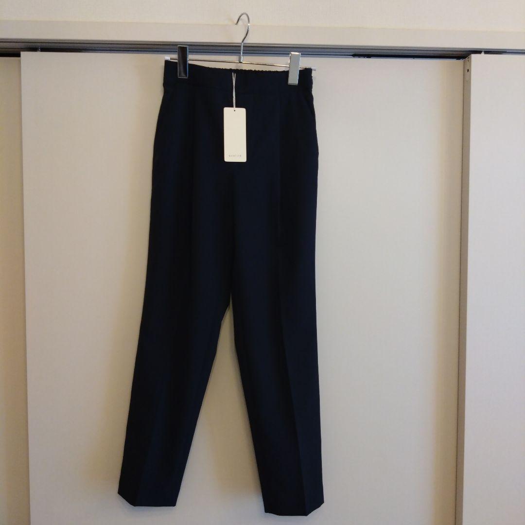 qualite パンツ 34サイズ サッカーストライプタックテーパードパンツ
