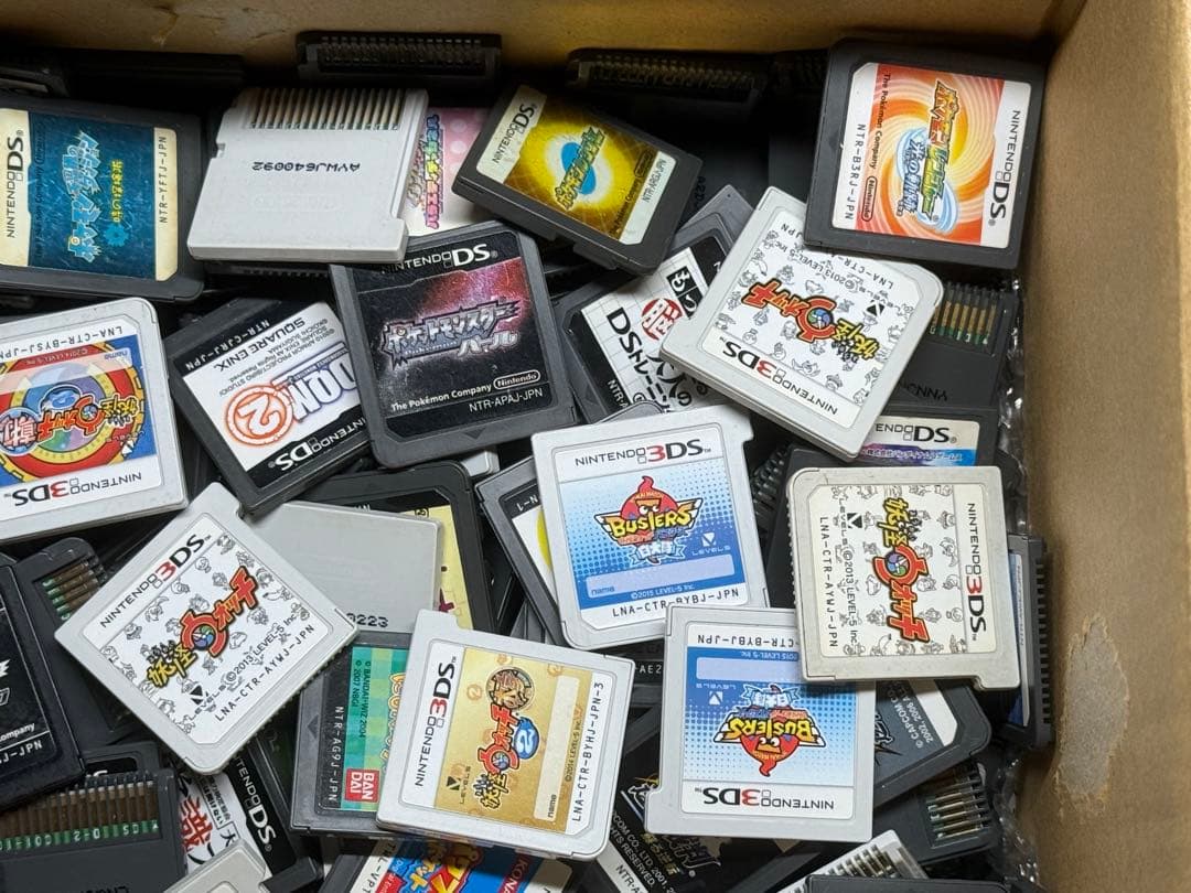 【大量まとめ売り】3DSソフト64本＋DSソフト178本 計242本セット