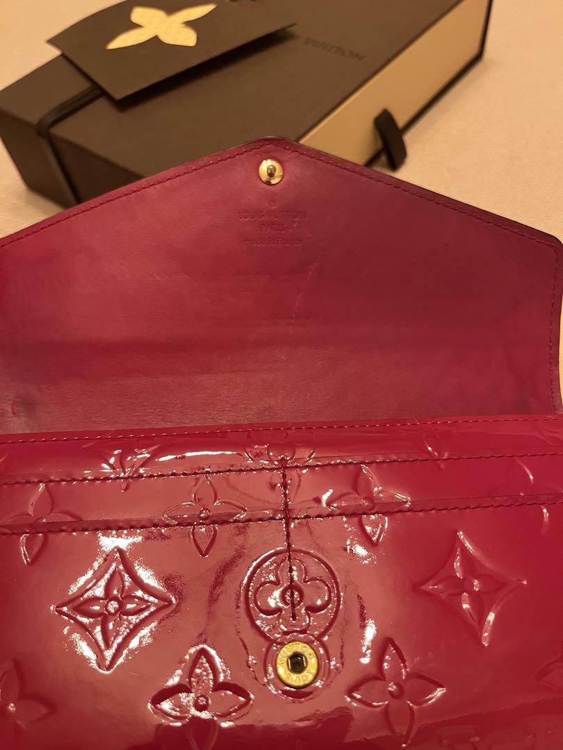 VUITTON